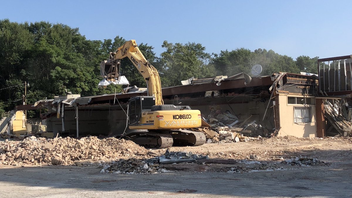 Commercial Demolition, S Pleasantburg Dr, Greenville